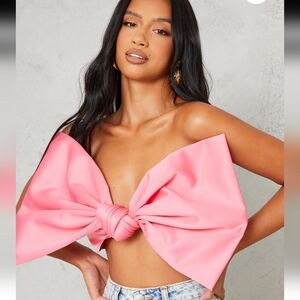 Pretty Little Thing Pink Oversized Bow Bandeau top, side zip, sz 2 EUC.